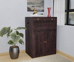 Inverte Cabinet